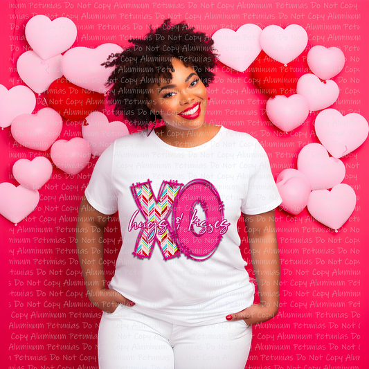 Xo Hugs & Kisses Graphic Tee